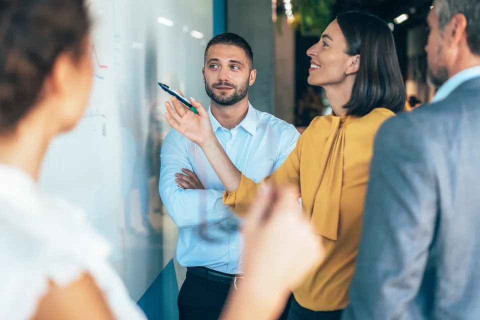 Watch 3 Key HR Metrics To Track — and How AI Makes Them Actionable